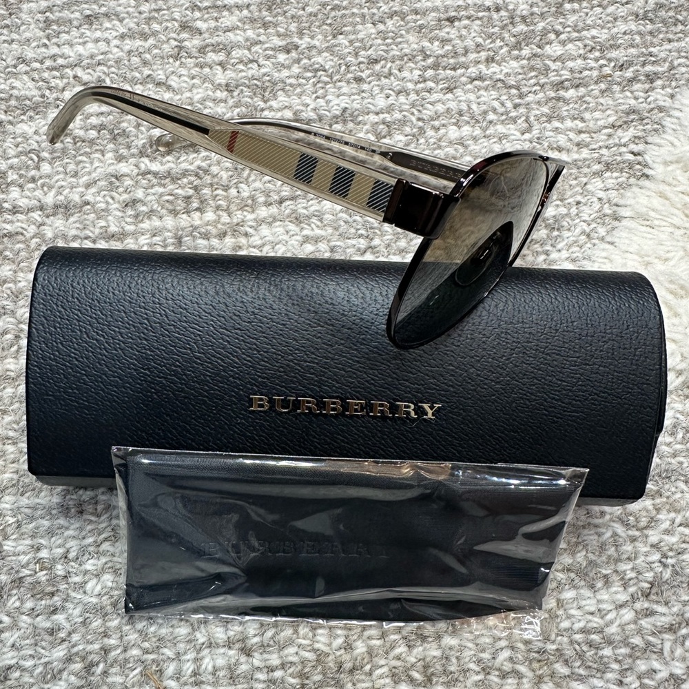 Burberry Shades